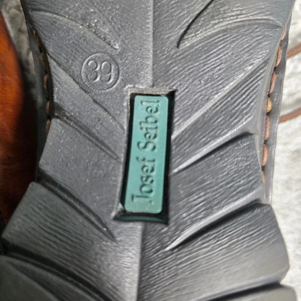 Josef Seibel made orthopedic